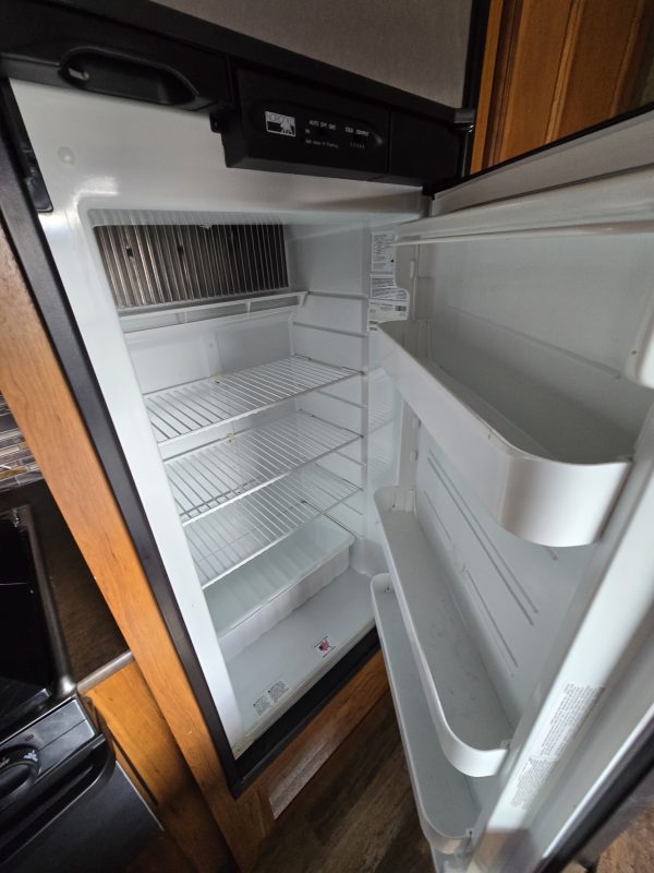 2015 Starcraft Travel Trailer - Image 24
