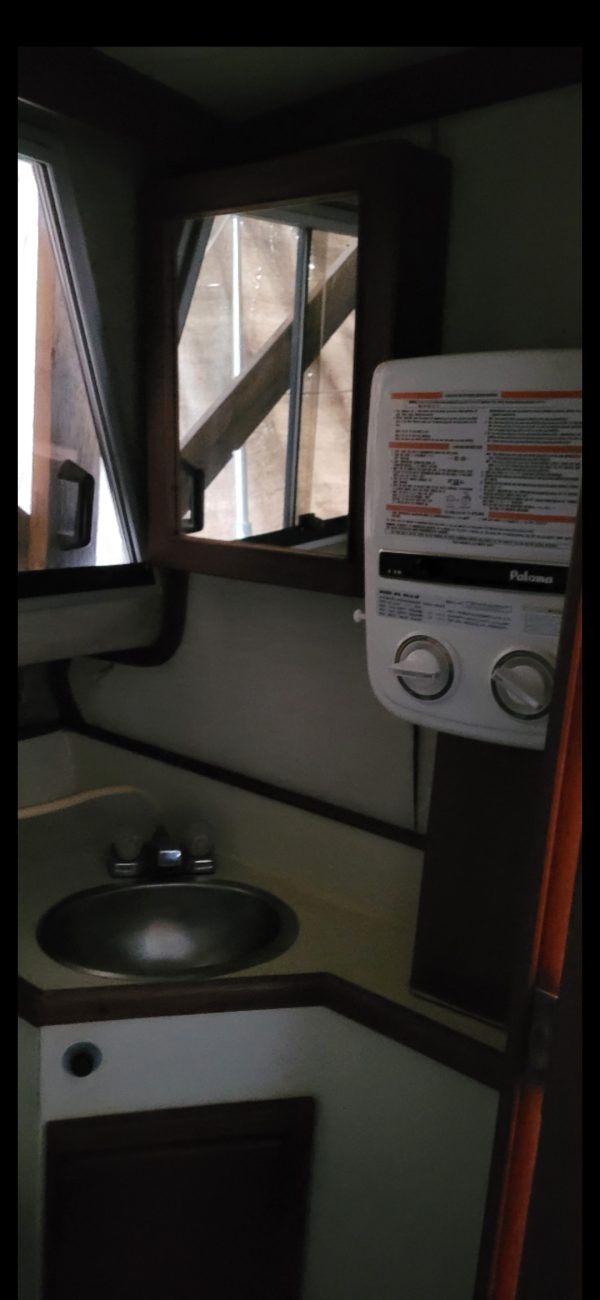 KORALDANSER 28’ Fairline Fly Bridge - Image 8