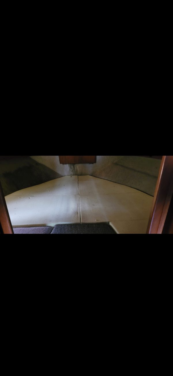 KORALDANSER 28’ Fairline Fly Bridge - Image 10